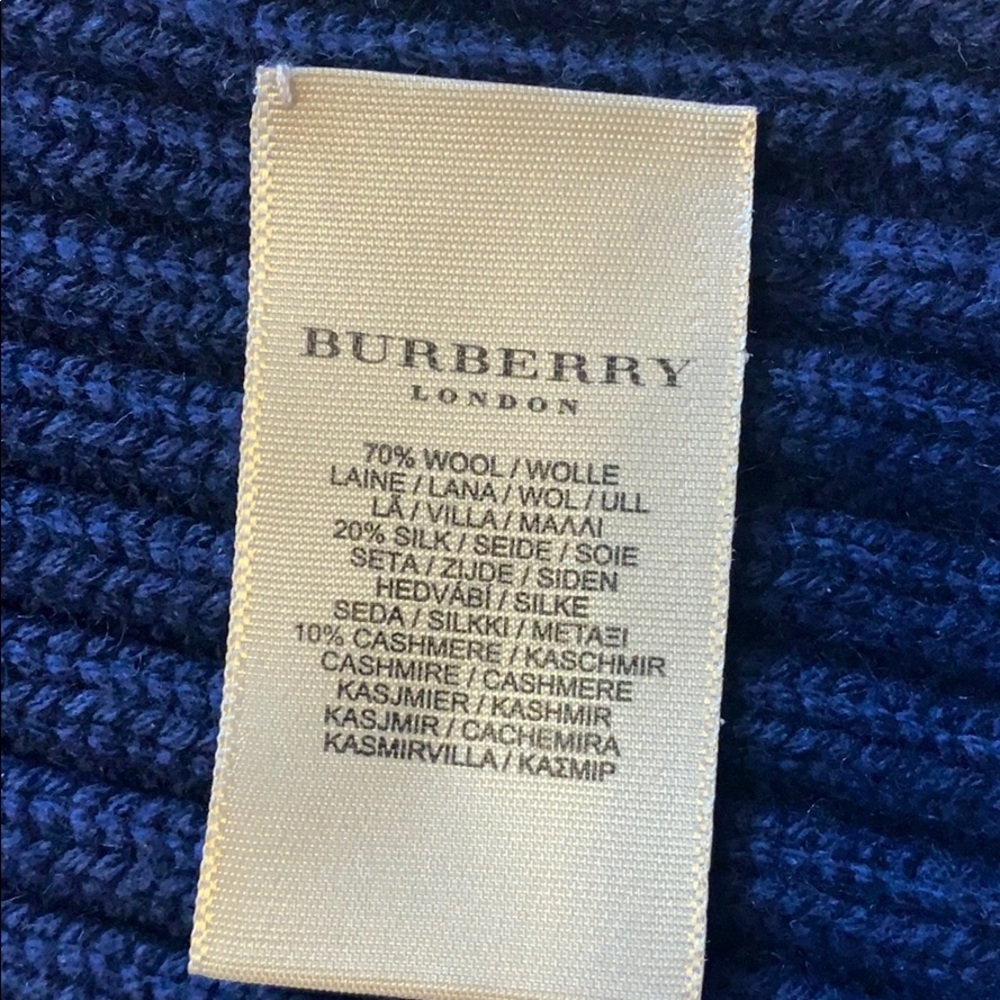 Burberry London Navy Blue Rib Knit Wool Scarf - Picture 2 of 9
